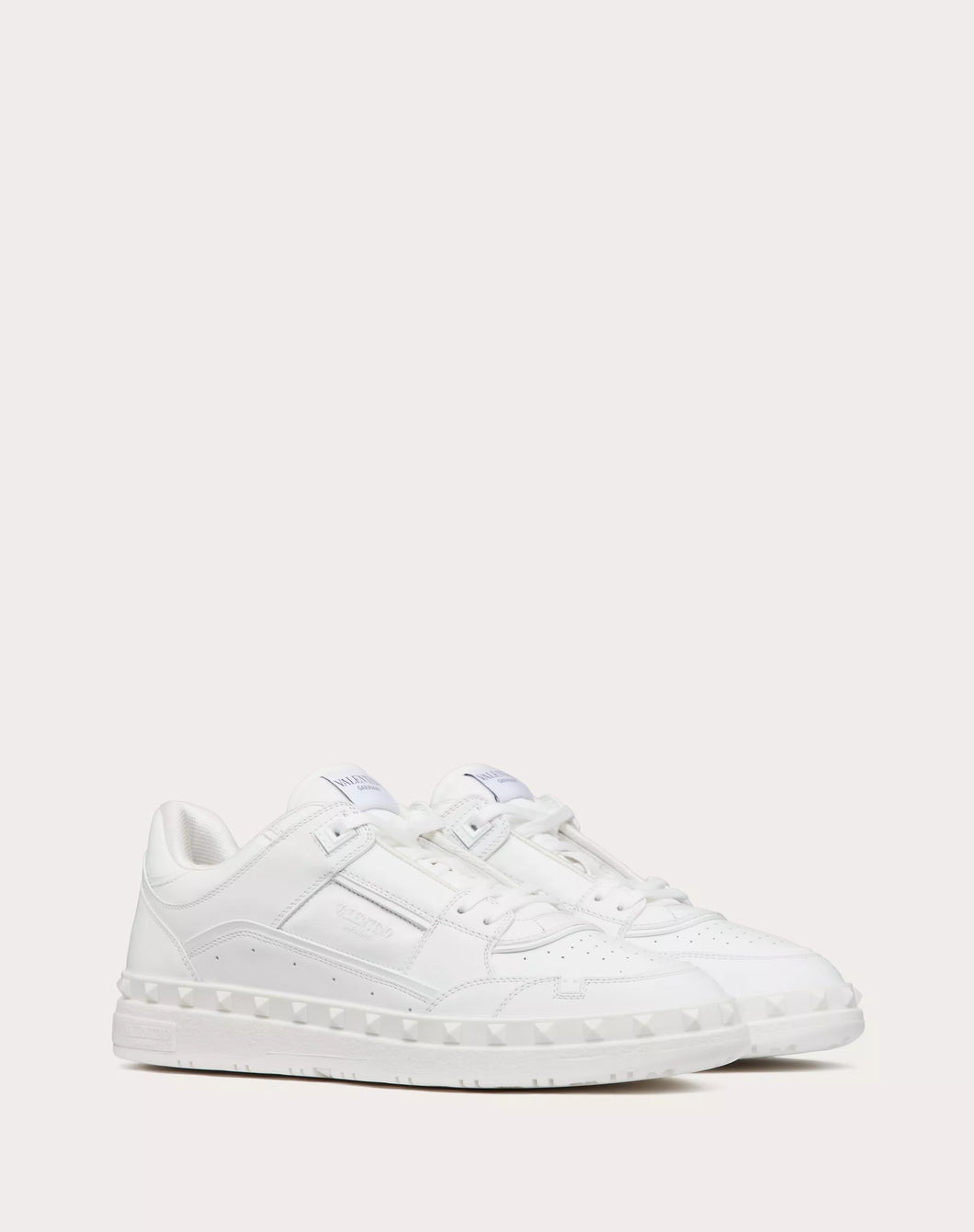 VALENTINO Sneaker  Low top  in vitello Freedots