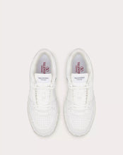 Carica l&#39;immagine nel visualizzatore di Gallery, VALENTINO Sneaker  Low top  in vitello Freedots
