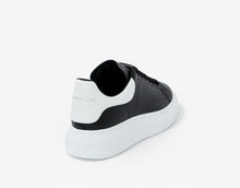 Carica l&#39;immagine nel visualizzatore di Gallery, ALEXANDER MCQUEEN Sneaker Oversize
