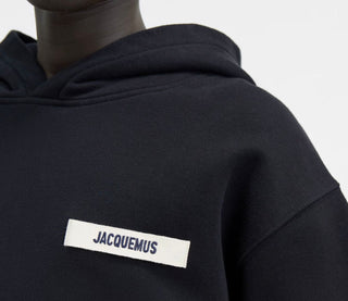 JACQUEMUS Felpa con cappuccio logo in gros grain. - Moda & Modi Luxury