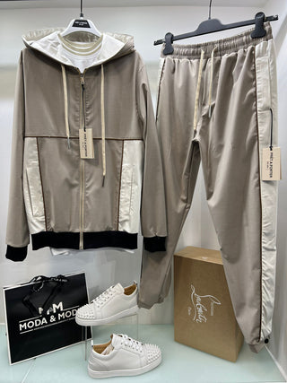 PRET A PORTER BY YES LONDON Felpa con zip e cappuccio - Moda & Modi Luxury