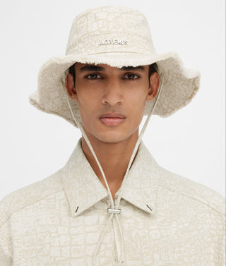 Cappello JACQUEMUS pescatore - Moda & Modi Luxury