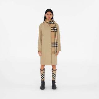 Sciarpa BURBERRY in Cashmere Check - Moda & Modi Luxury